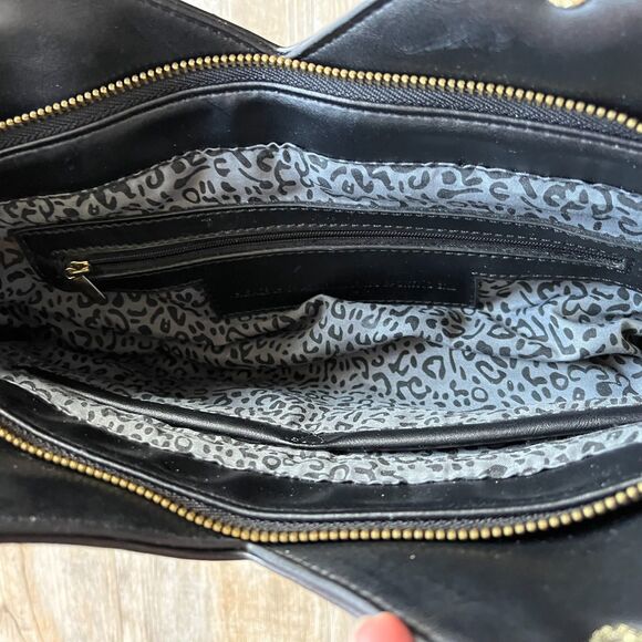 Versace 19V69 Italia Shoulder Bag Black Gold Charm Zipper - Picture 5 of 10